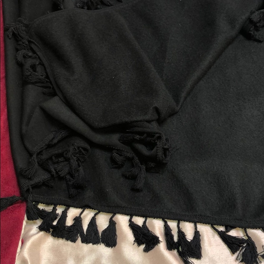 LARGE boho turtleneck poncho - Picture 5 of 8